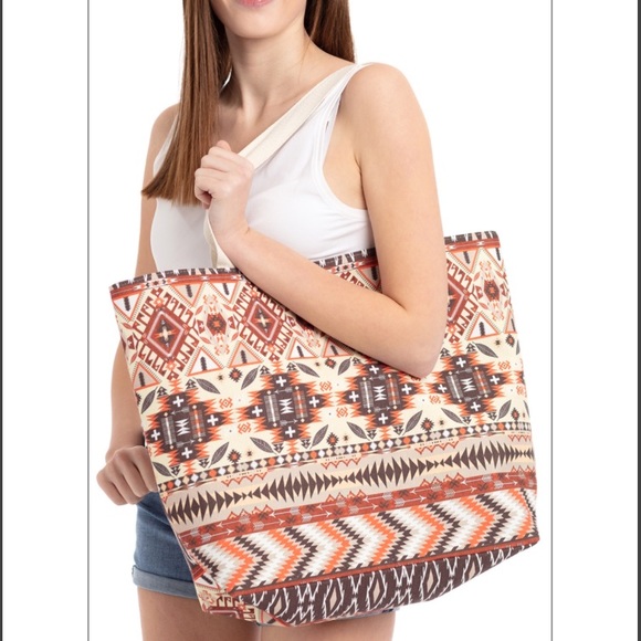 AZTEC PATTERN TOTE BAG, New! 🌵 - Picture 3 of 11